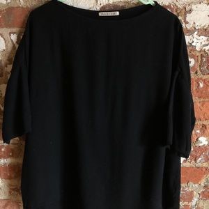 Black Crane Square Top